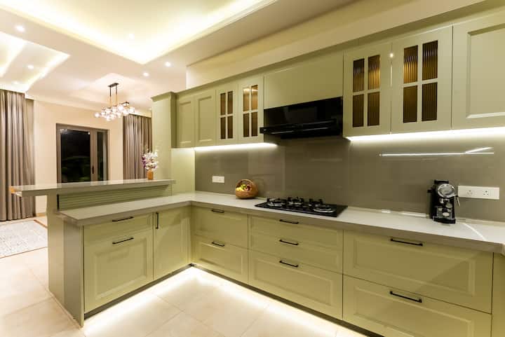 Full kitchen image 3