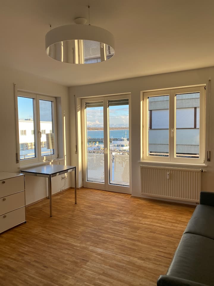 Am See: Seeblick Apartment I 100 M Zum Bodensee - Friedrichshafen