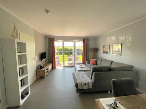 Top Airbnb: FeWo Stürmchen in Krummhörn