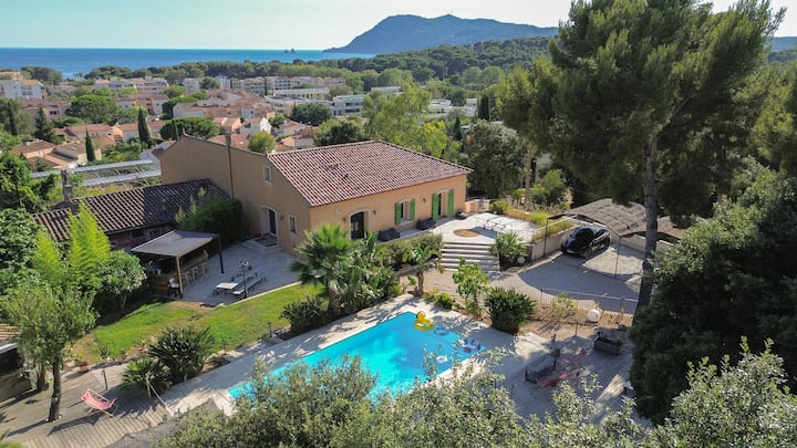 Mas Provençal Avec Piscine Et Vue Mer - Toulon