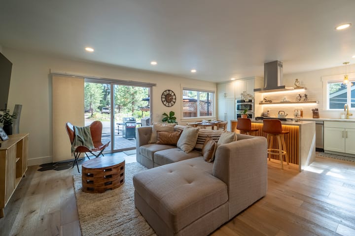 2bd Home In Tahoe Vista / 0.5 Mi. To Beach/park - Lake Tahoe
