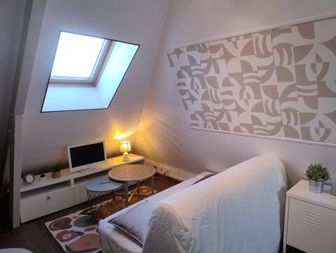 Popular Airbnb listing: Studio Saint-Malo in Saint Malo