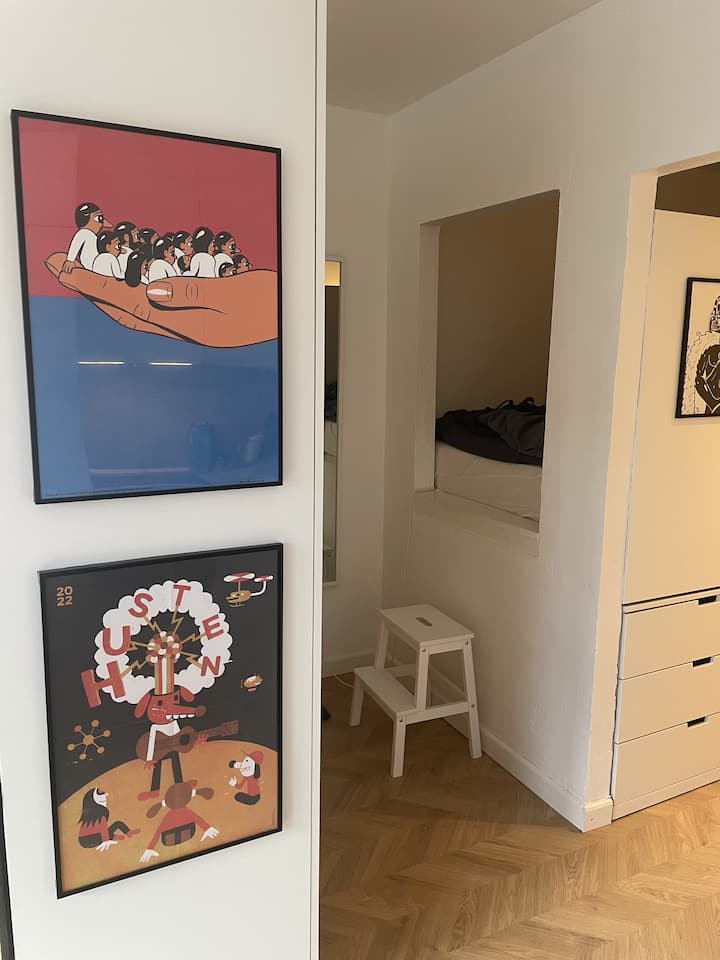 Prostor za spavanje u udobnoj niši s bračnim krevetom (140 x 200 cm)