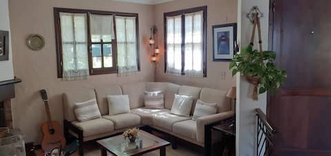 Airbnb con mejor rendimiento: House with garden and grill · Playa Grande en Mar Del Plata