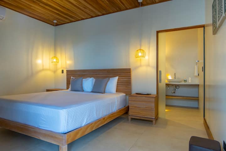 เตียงควีนไซส์ 