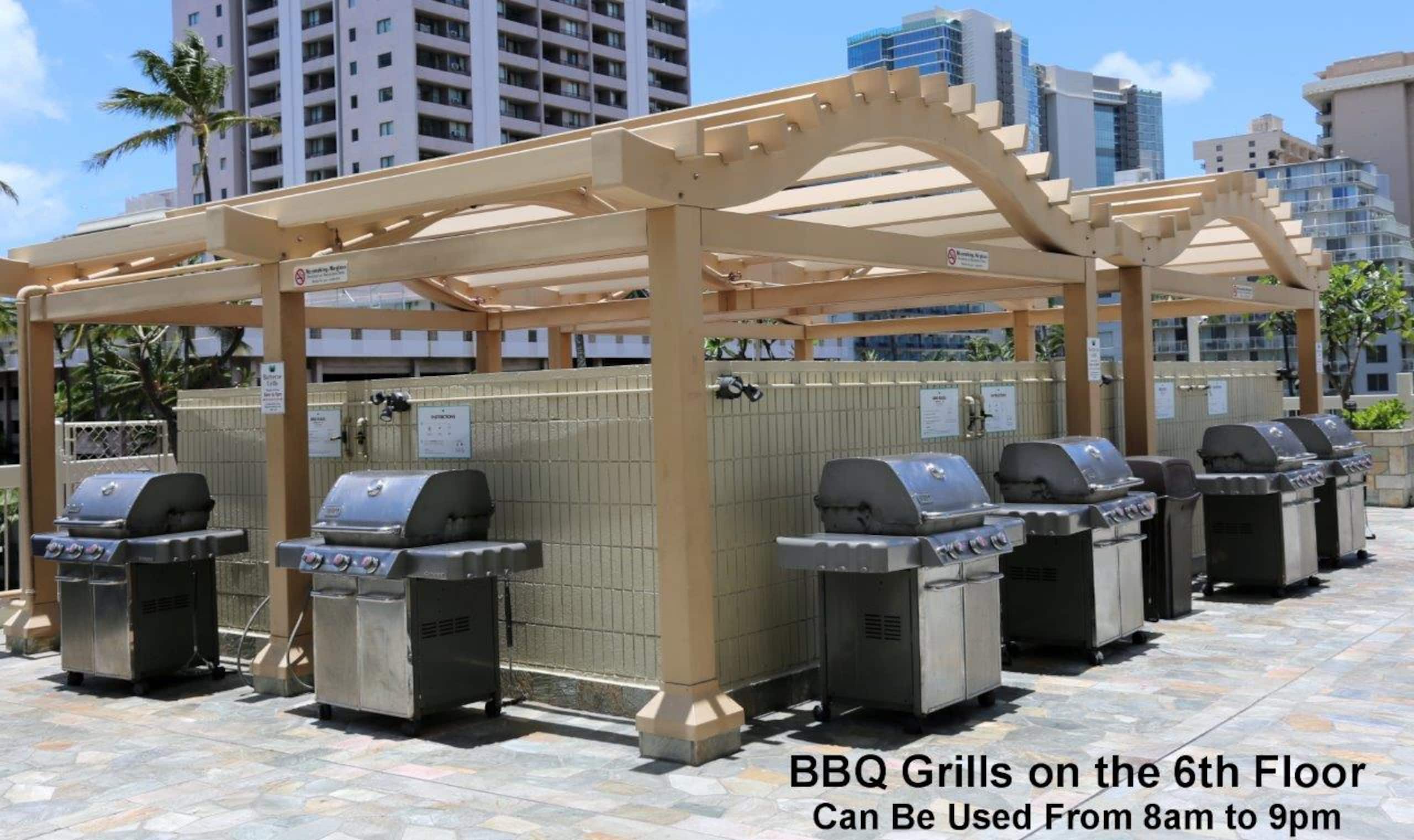 Condo in Honolulu · ★4.67 · Studio · 1 bed · 1 private bath - Image 40