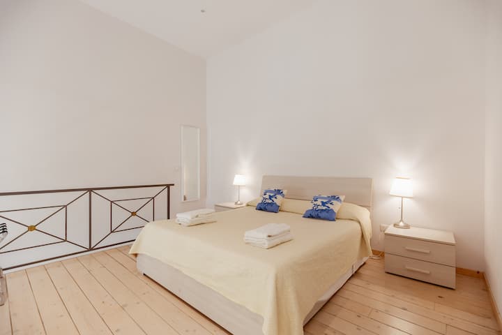 Palazzo D'auria 1 - Appartamento Deluxe 1 - Neapel