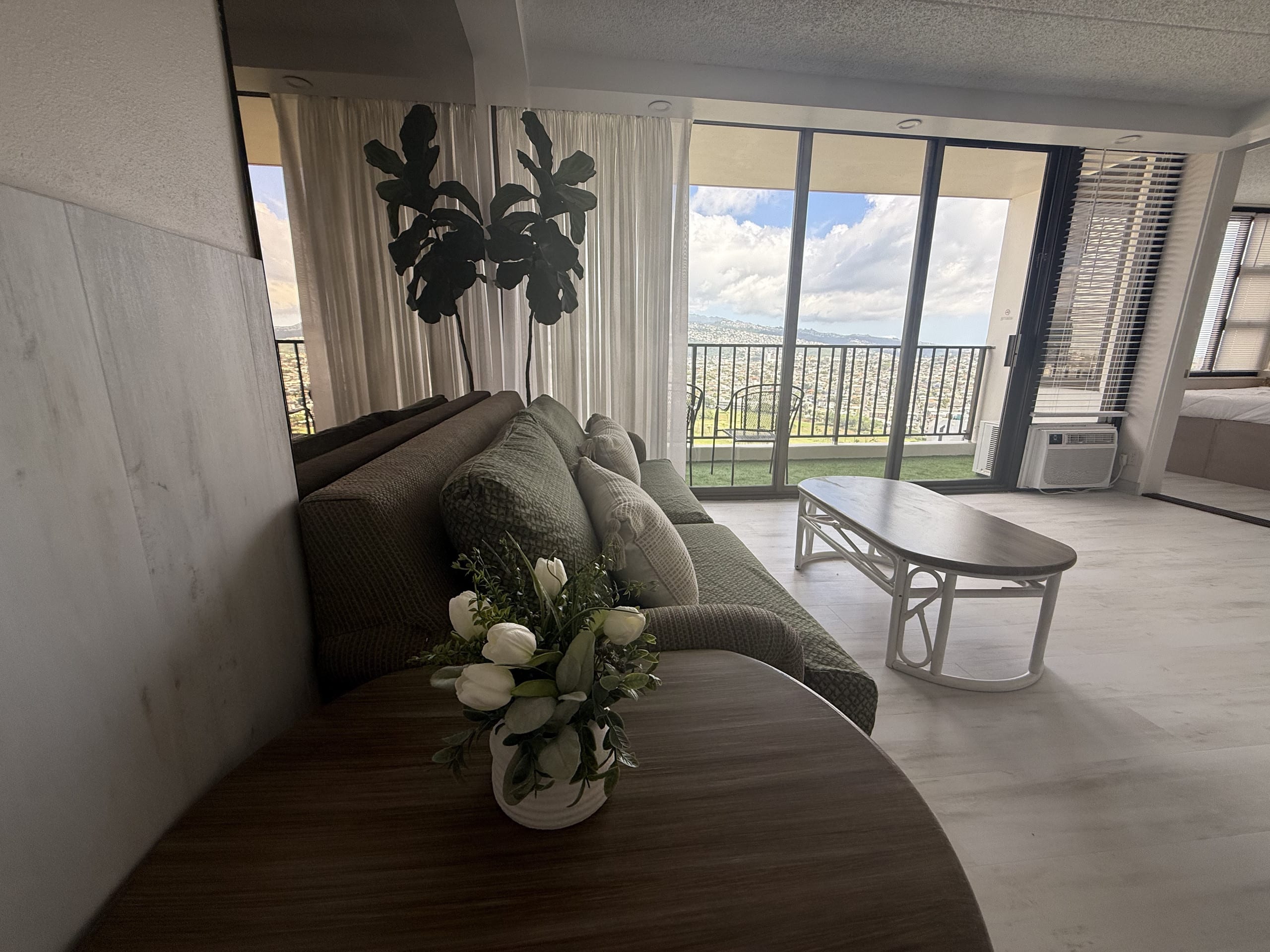 The Sky Lanai - Retreat in Beautiful Waikiki - Image 7