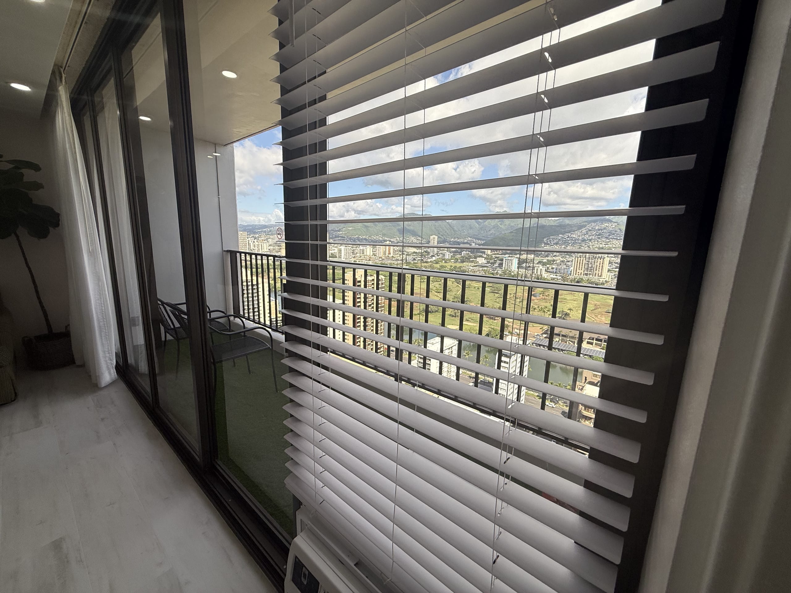 The Sky Lanai - Retreat in Beautiful Waikiki - Image 18