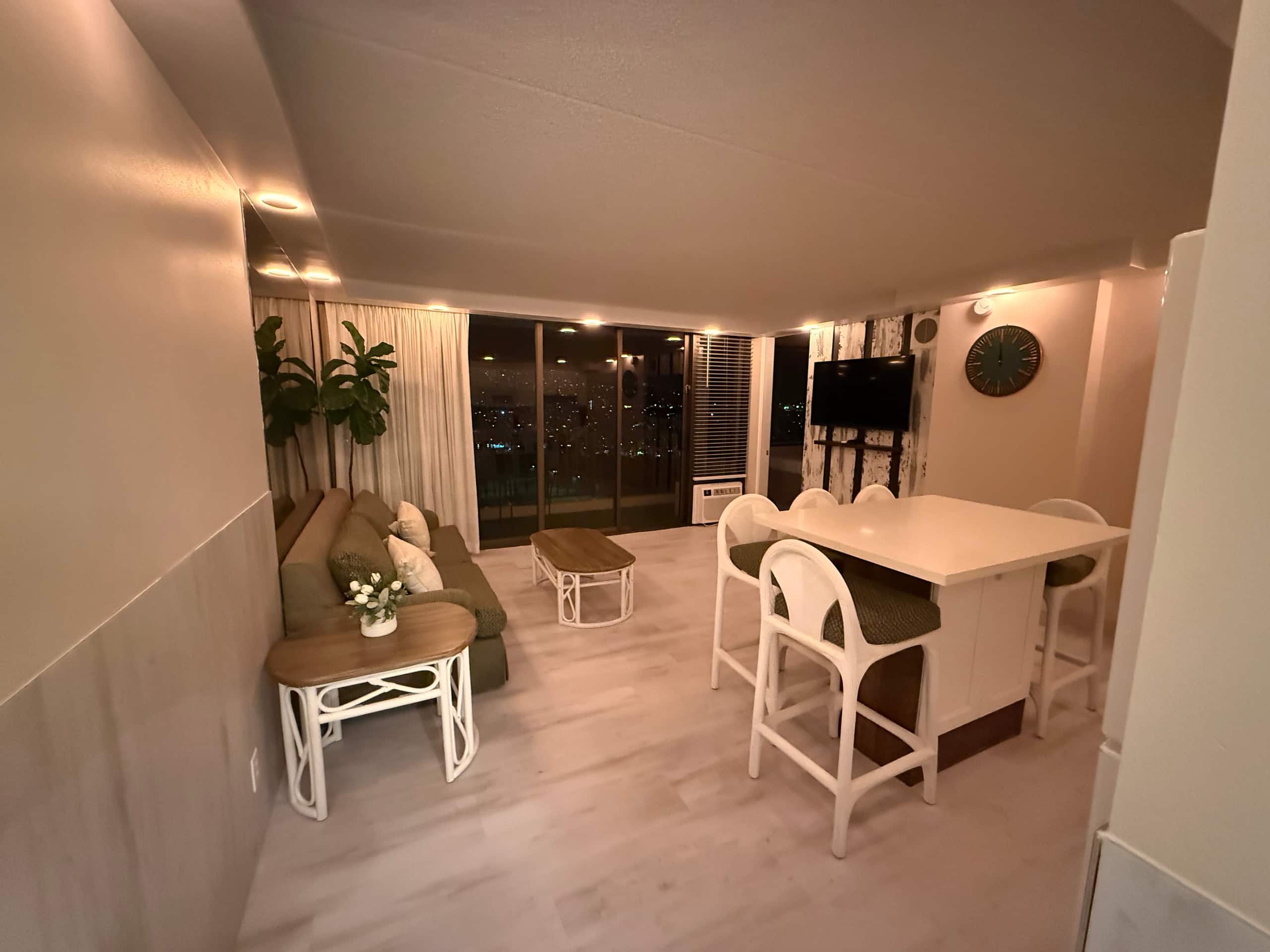 The Sky Lanai - Retreat in Beautiful Waikiki - Image 26