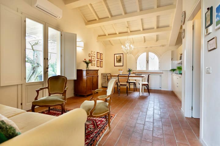 Autentica Casa Di Campagna: Patio, Piscina E Relax - Italia
