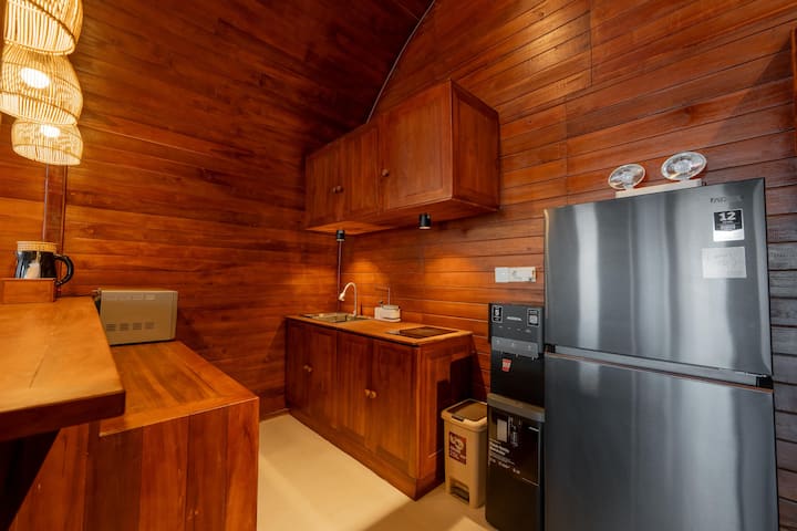 Tarans Wooden Private Villa A - Jimbaran