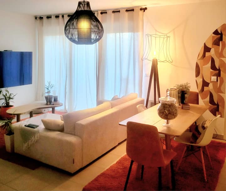 Appartement De 50m2 Avec Terrasse Et Garage - Castelnau-le-Lez