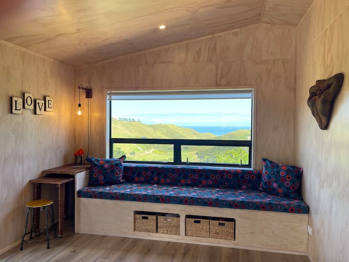 Piwakawaka Cabin - Raglan