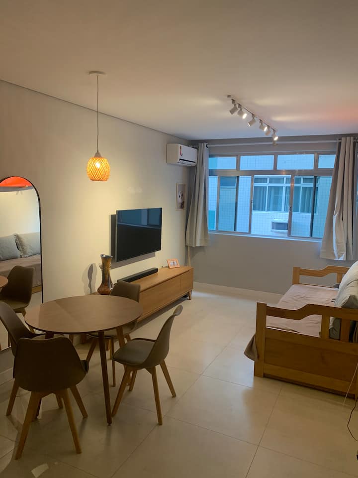 Seu Apê Na Praia Com Ar Condicionado E Garagem - Santos State