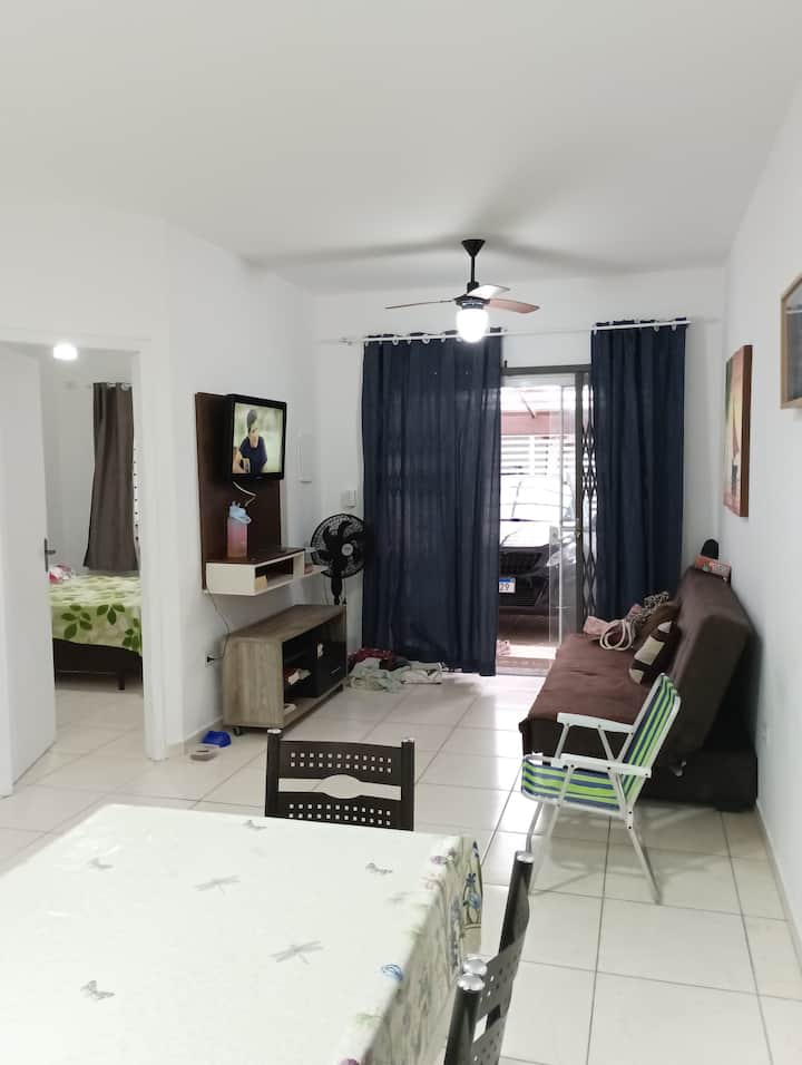 Casa Confortável Para Até 10 Pessoas -150 M Do Mar - Paranaguá