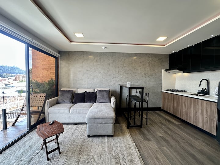Secure Garage, Modern & Excellent Location, Wi-fi - Cuenca