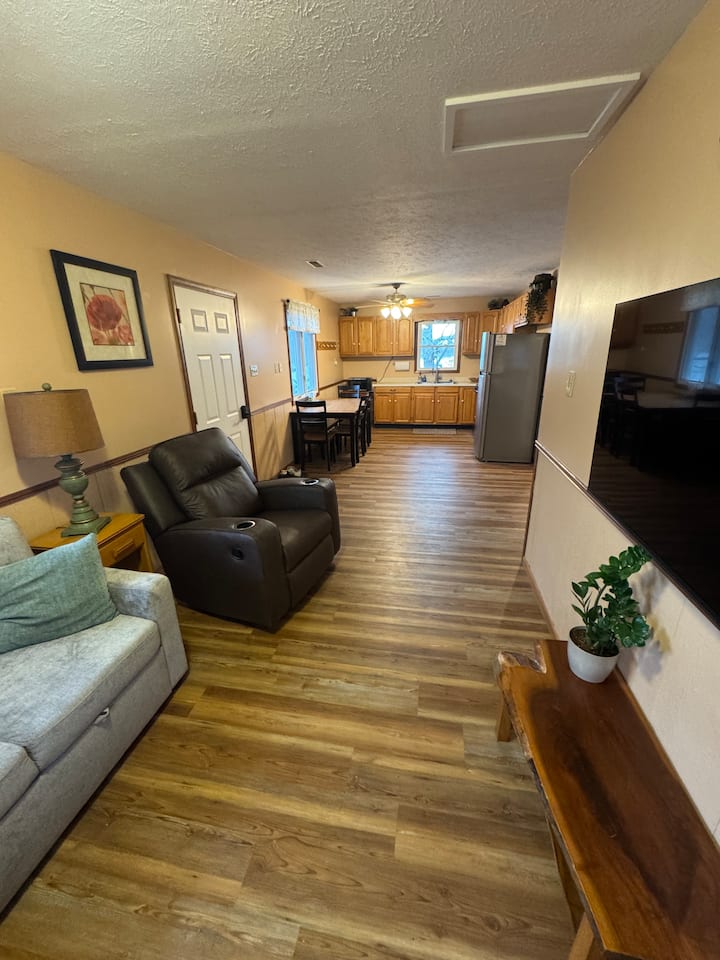 Quincy Bay, River Front Cabin, Best Views In Town! - Quincy, IL