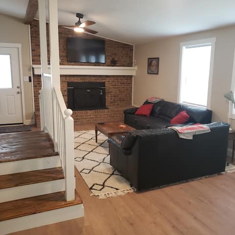 Successful Airbnb property: Porch Time in Warner Robins