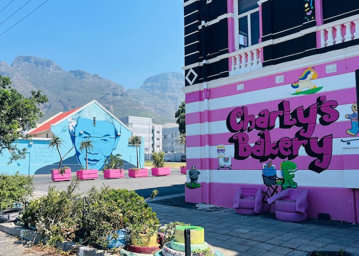 Entire Boutique Guesthouse | 9 Rooms | Sleeps 18 - Kapstadt