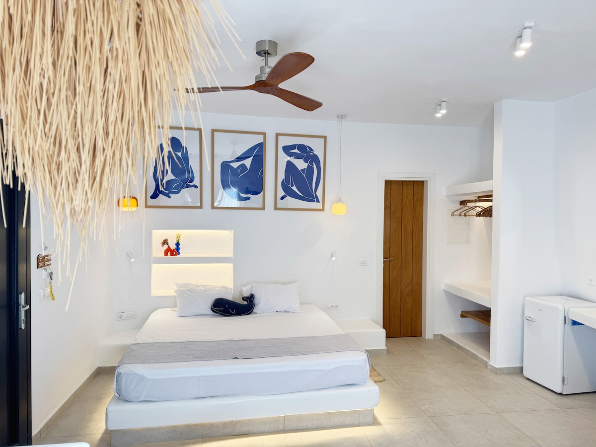 Hotels.com - Deals & Discounts for Hotel Reservations from Luxury ... - Premium Apartments With Private Outdoor Dining Areas