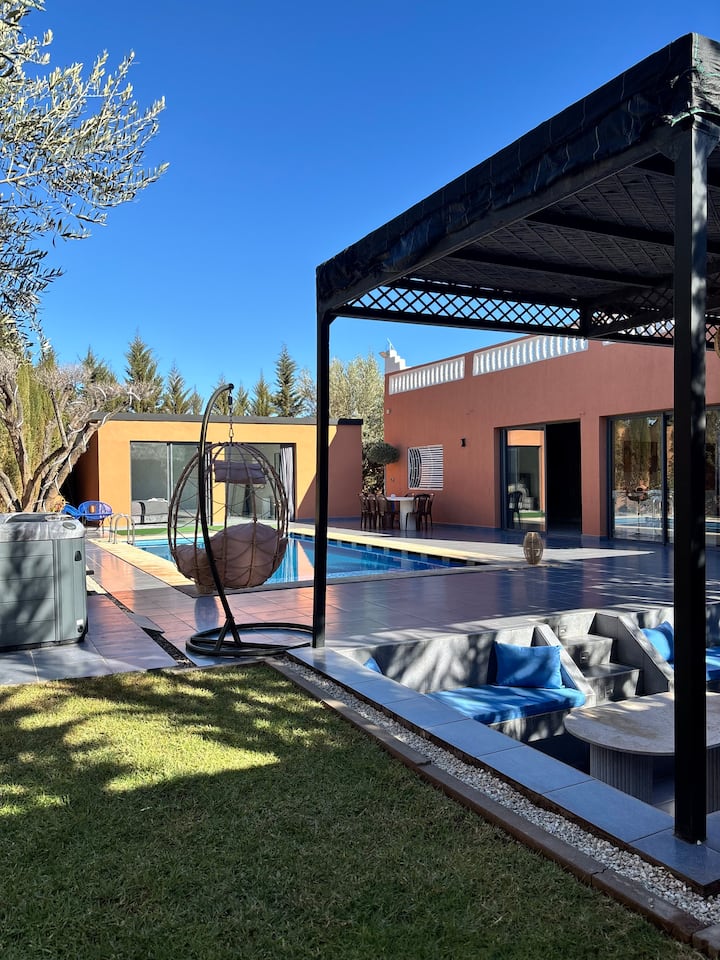 Douria  Piscine, Jacuzzi, Paddle Et Foot - Marrakech