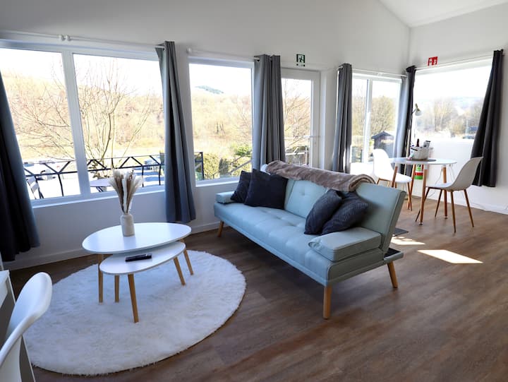 Le Scandinave - Romantik Balnéo Terrasse Netflix - Givet