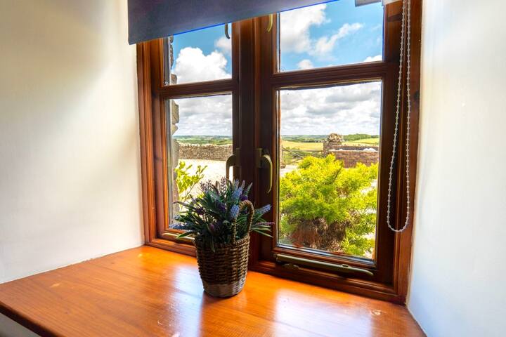 Spacious Cottage + Dogs + Walking + Cornwall - Widemouth Bay