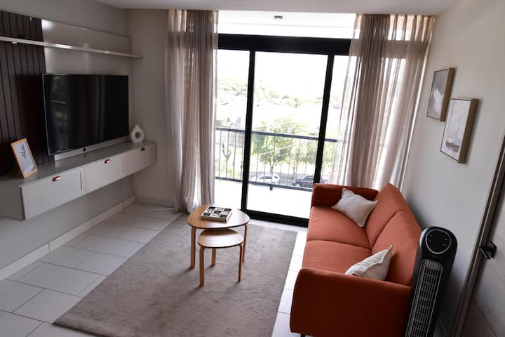 Vista Escalon
Elegante Y Acogedor. 2 Br Gym Y Pool - San Salvador (El Salvador)