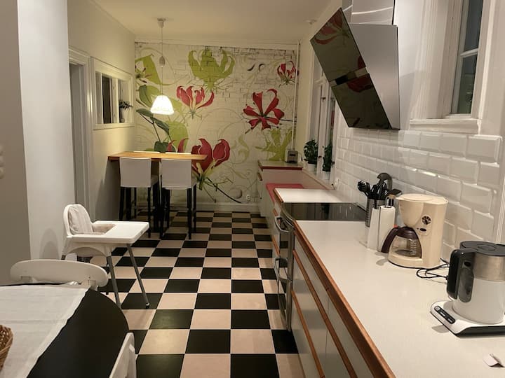 Vandrarhem Hagastrand 10 (Hela Huset) - Örebro