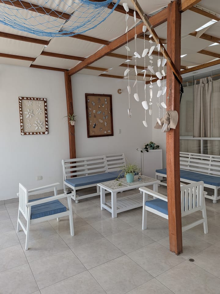 Casa Con Piscina En Cerrillos I - La Pampa, Peru