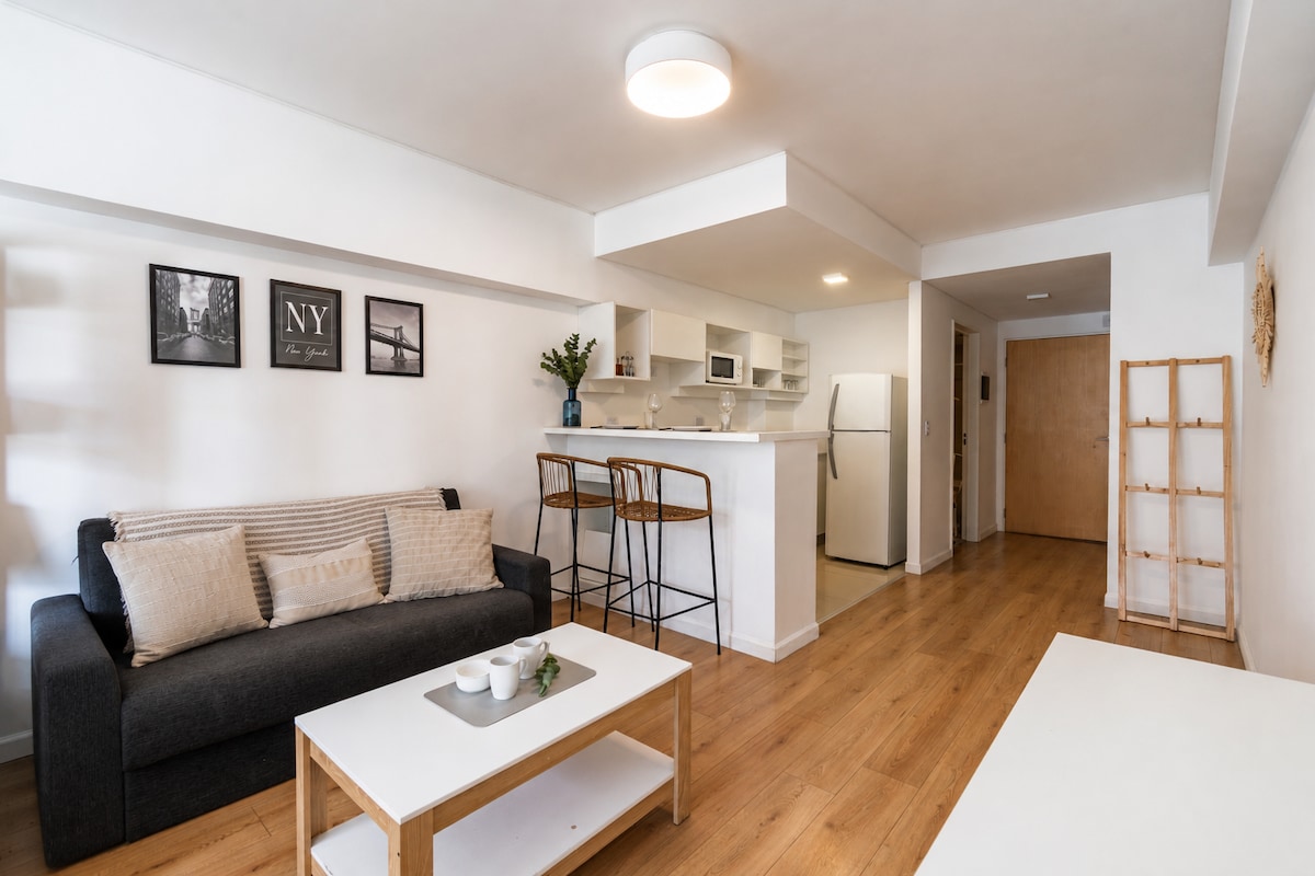 Studio apartment in Chacarita with pool