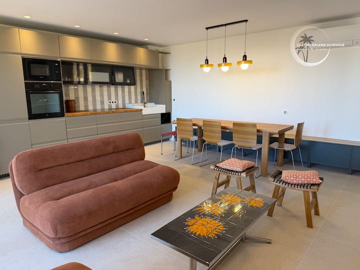 Villa Avec Appartements Indépendants • Piscine - Carqueiranne