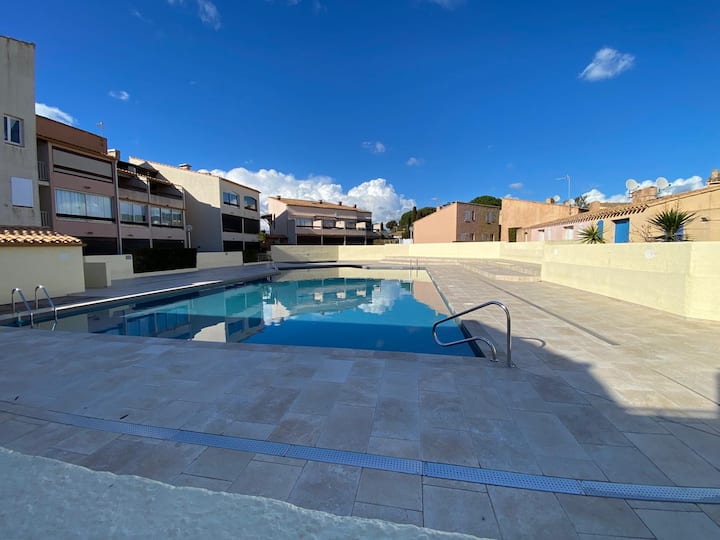 Magnifique Duplex T2 Cabine Vue Golf Et Piscine - Agde