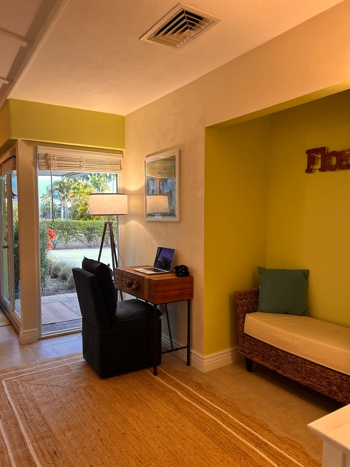 Beach Cottage Steps From Restaurants & Beach! - Marco Island, FL