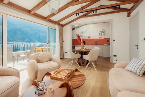 Top Airbnb: Mare Vista Kotor – Elegant Sea View Loft in Škaljari