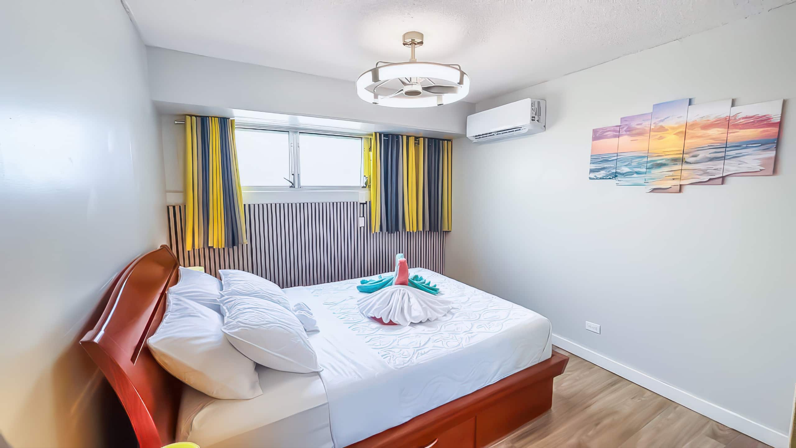 FREE parking! Waikiki beachside 2 bed 2 bath condo - Image 35