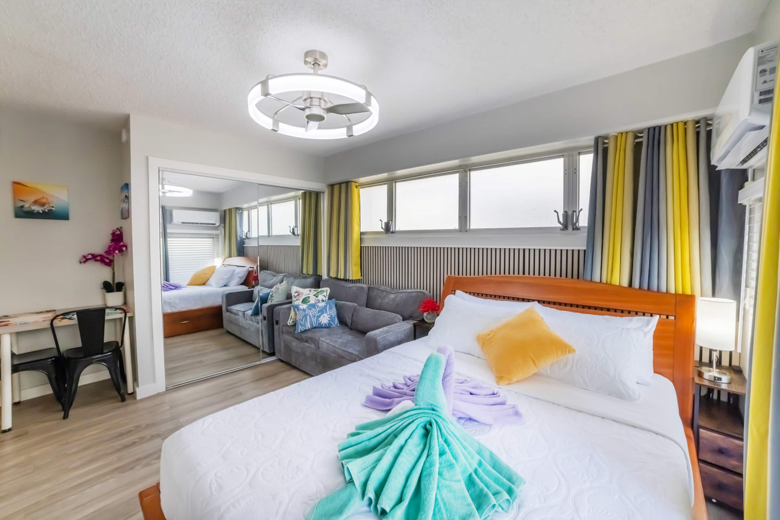 FREE parking! Waikiki beachside 2 bed 2 bath condo - Image 37