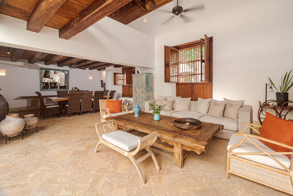 Courtyard pool daytime view