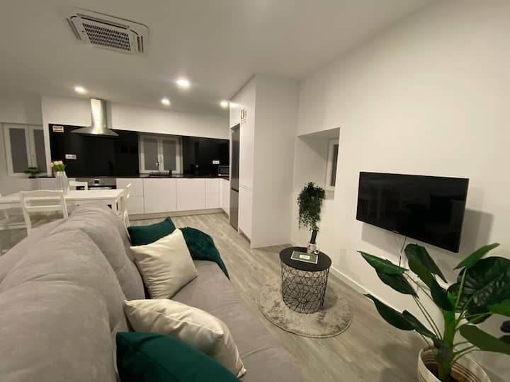 Apartamento T1 Com Varanda - Arcos de Valdevez