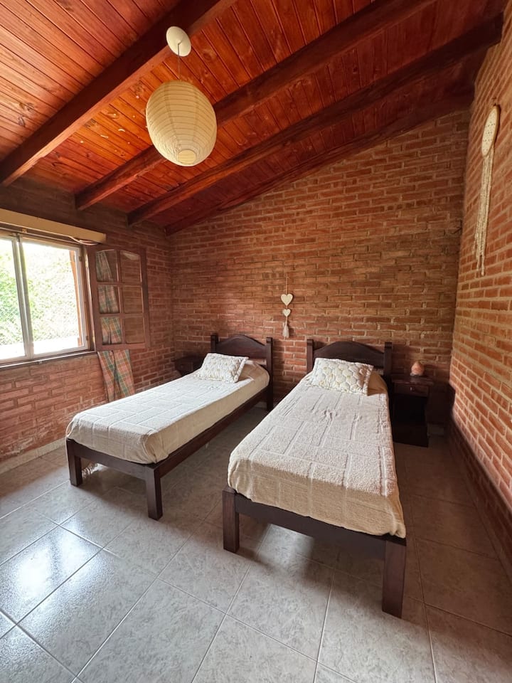 საძინებელი 2