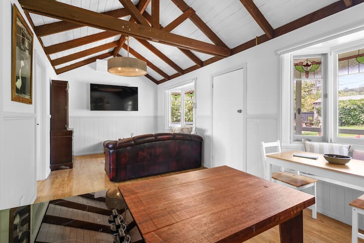 Waaroongah Cottage - Healesville Sanctuary