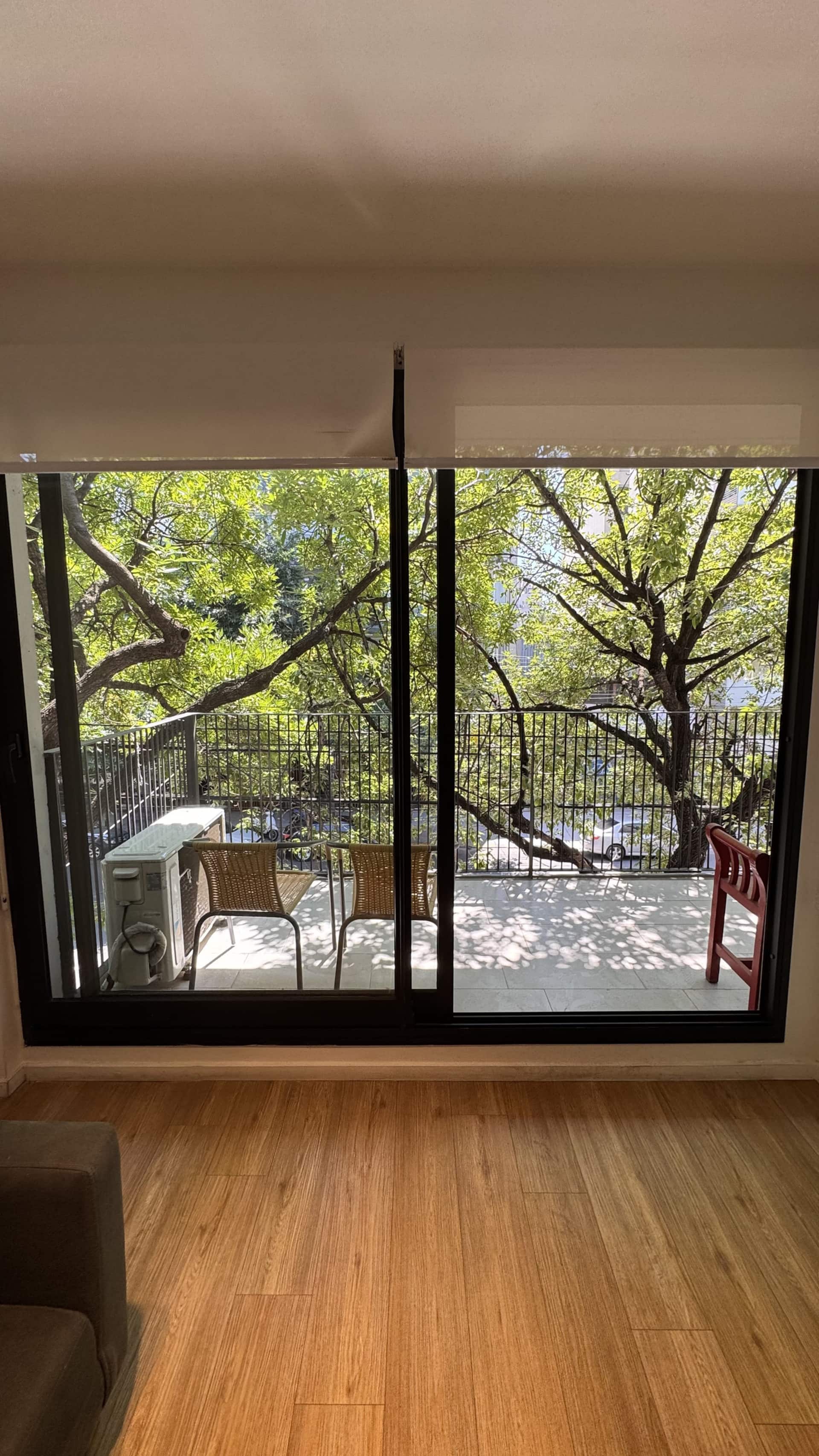 Two-room apartment with balcony and pool in Palermo