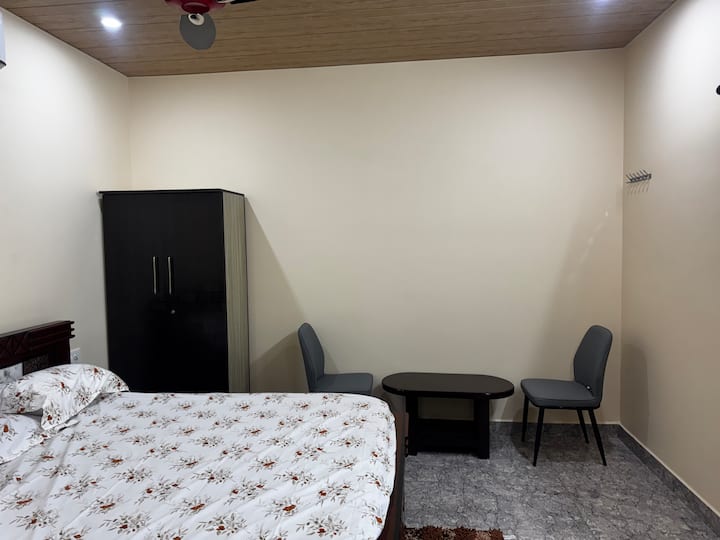 Brk Guest House Room 1. “Perupalem” - Bhimavaram