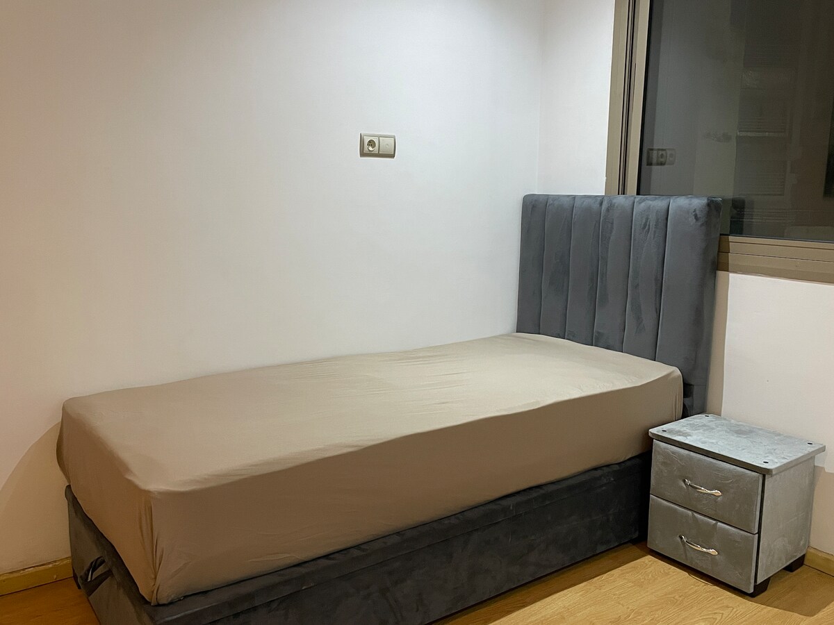 Rental unit in Casablanca  433  1 bedroom  2 beds  1 private bath - image 4