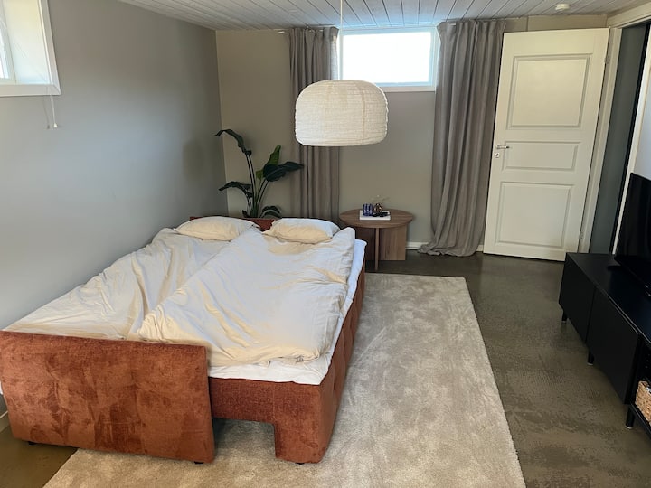 Mysig Källarlägenhet Med Egen Ingång - Umeå