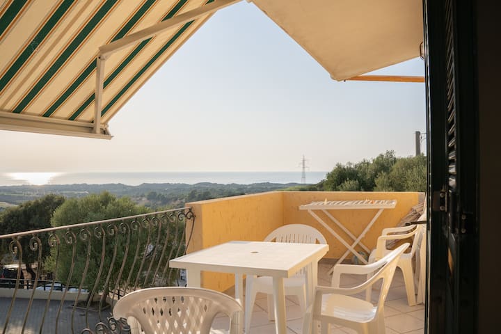 Appartamento Vista Mare Con Terrazza - Badesi