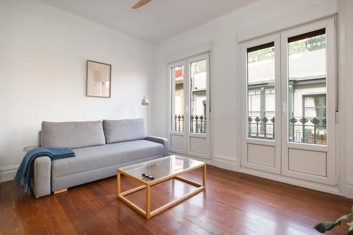 Apartamento En Casco Viejo Ideal Para Trabajo - Erandio
