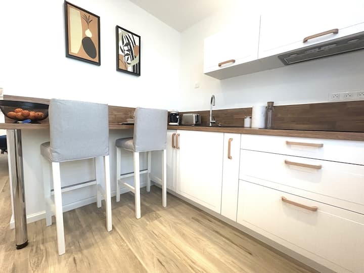 Studio Moderne & Calme - Parking - Naval Group - Port-Louis