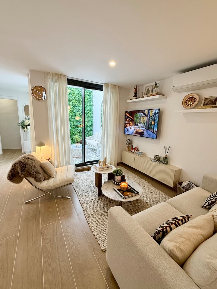 Luxury Townhouse W/garden Cascais Historic Center - Estoril